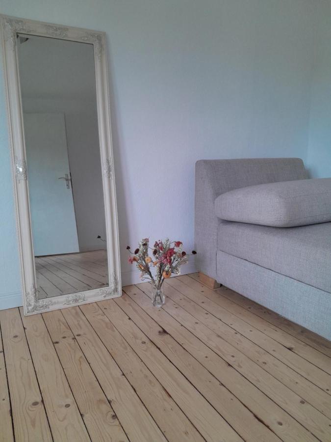 Tannenquartier - Ihr Ferienhaeuschen Apartment Gross Gronau Ngoại thất bức ảnh