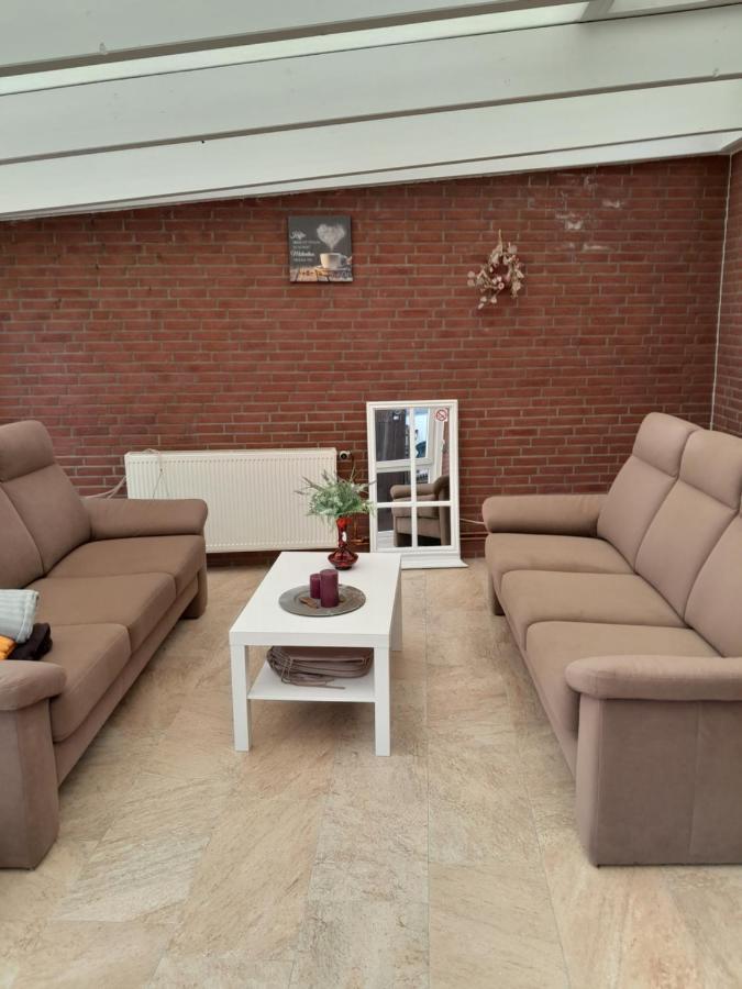 Tannenquartier - Ihr Ferienhaeuschen Apartment Gross Gronau Ngoại thất bức ảnh